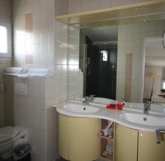 Royan Bed & Breakfast | Chambres d'Hôtes LA PASTOURELLE Royan centre
