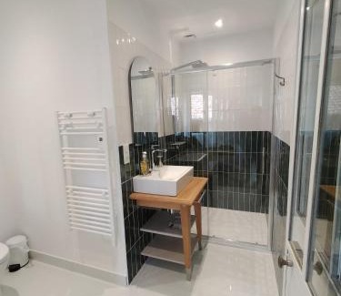 Labatut Bed & Breakfast | chambres d'hôtes numéro 2 Le Bedat côté jardin