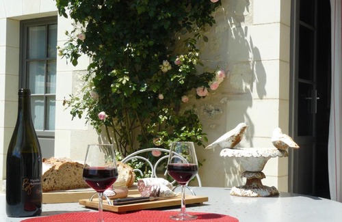 Bourgueil House | Chambres d'Hôtes Rue du Poids