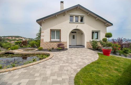 Durtol Bed & Breakfast | Chambres d'hôtes Villa Volcano