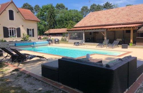 Captieux House | Chambres d´hotes VILLA CAPSYLVAINE