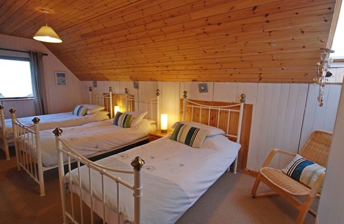 Fortrose Cottage | Chanonry cottage on the Black Isle, home of the Moray Firth dolphins