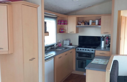 Chapel Saint Leonards Ski Chalet | Chapel St leonards Happydays beachfield