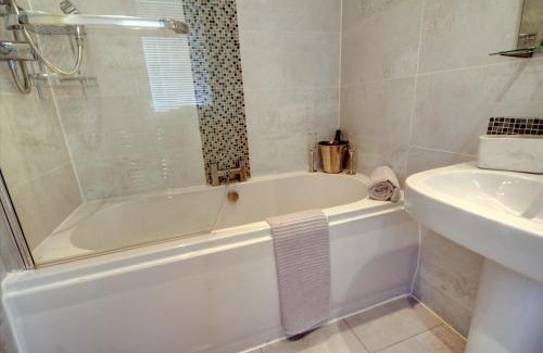 Kilcreggan House | Chapelhill