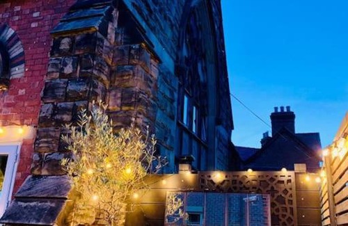 Melbourne House | Chapter Two - Melbourne