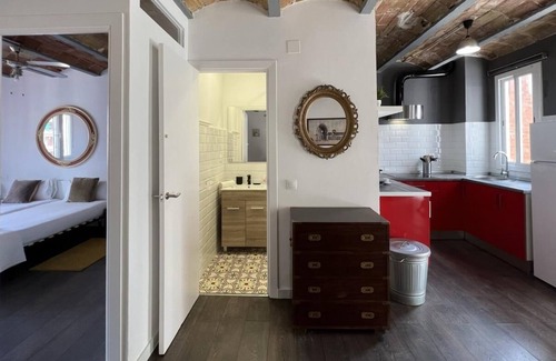 Collblanc y La Torrassa Apartment | Charming apartment next to Camp Nou