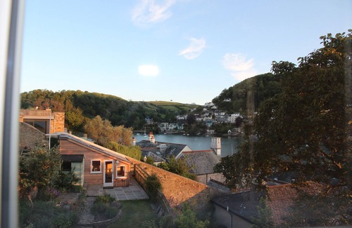 Dartmouth Cottage | Character cottage with stunning views, sleeps 4, 1 dog. AONB on SW coast path