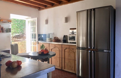 La Londe-les-Maures House | Character family villa in private domain, with private access to the beach