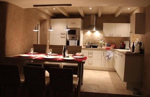 Tharaux House | Character house with swimming pool, 5 bedrooms with double beds.