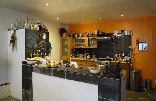 Liverpool Apartment | Characterful period flat