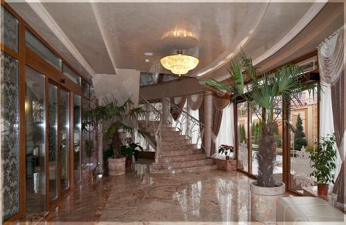 Storozhnytsya Hotel | Charda Hotel