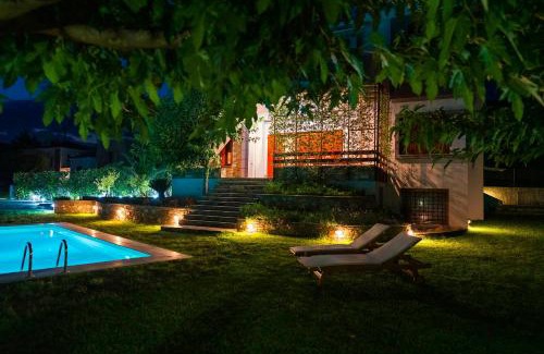 Kato Lechonia House | Chariklia's House with private pool