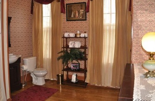Leetonia Bed & Breakfast | Charles Nelson Schmick House