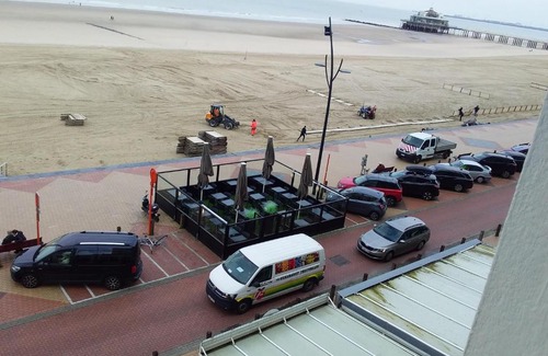 Blankenberge Apartment | charlier 32