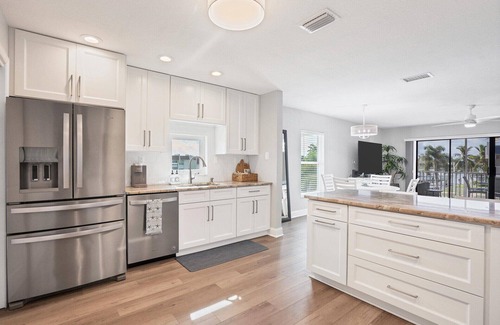 Punta Gorda House | Charlotte County Condo 5889: Tranquil Stay by the Pool
