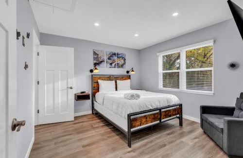 Villa Heights House | Charlotte Spacious Home