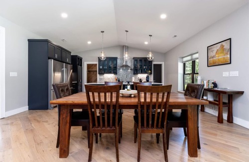 Boyd Tavern House | Charlottesville Farmhouse Dream Oasis w Pool