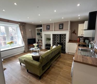 Charlton Apartment | Charlton Old Farm Guesthouse