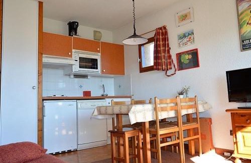 Font-Romeu-Odeillo-Via Apartment | Charmant 2 Pièces Cabine avec Balcon et Parking à Font-Romeu - FR-1-580-30