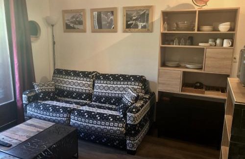 Valloire Apartment | Charmant 2 pièces pour 5 personnes, orienté ouest, avec balcon à Valloire, 3 étoiles - FR-1-263-126