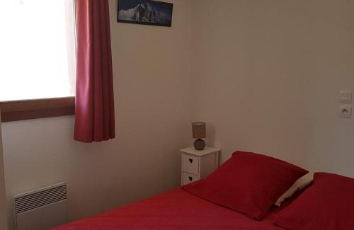 Valloire Apartment | Charmant 3 pièces pour 6 pers. avec piscine, balcon, parking souterrain et accès pistes à Valloire - FR-1-263-490