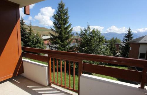 La Toussuire Apartment | Charmant appart. 4 pers. avec balcon, proche commerces et pistes, animaux admis - FR-1-417-12
