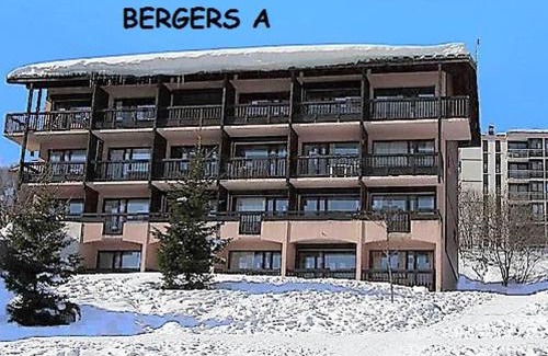 La Toussuire Apartment | Charmant appart. 4 pers. avec balcon, proche commerces et pistes, animaux admis - FR-1-417-12