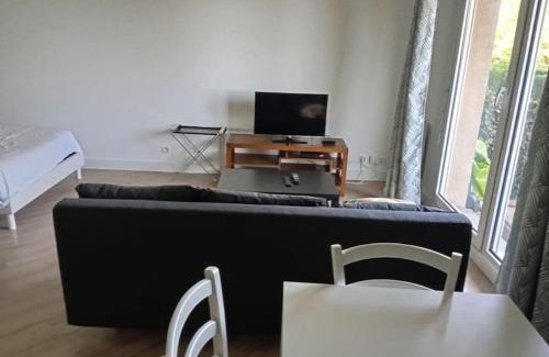 Publier Apartment | Charmant Appart - Vue Imprenable sur le Lac Léman