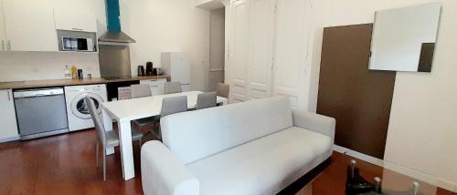 Azay-le-Rideau Apartment | Charmant appartement 6 pers