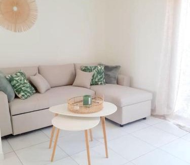 Aumelas House | Charmant duplex avec jacuzzi