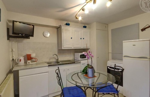 Parigny House | Charmant gîte cosy avec jardin, proche du lac de Cublize, idéal pour un séjour détente en région Roannaise - FR-1-496-91
