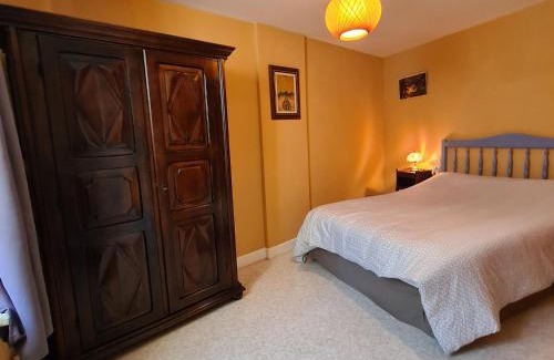 Briantes House | Charmant Gîte en Berry avec Cheminée, Près de La Châtre, Golf et Activités Œnature - FR-1-591-130