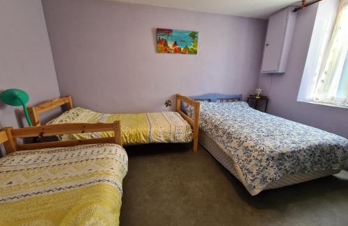 Briantes House | Charmant Gîte en Berry avec Cheminée, Près de La Châtre, Golf et Activités Œnature - FR-1-591-130