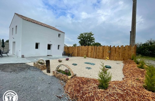 Saint-Gervais Cottage | "Charmant gîte en campagne, proche plages et Passage du Gois, avec terrasse et jardin"