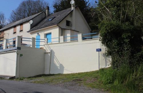 Lesquielles-Saint-Germain House | Charmant gîte près d'un cours d'eau, idéal randonnées et pêche - FR-1-532-18