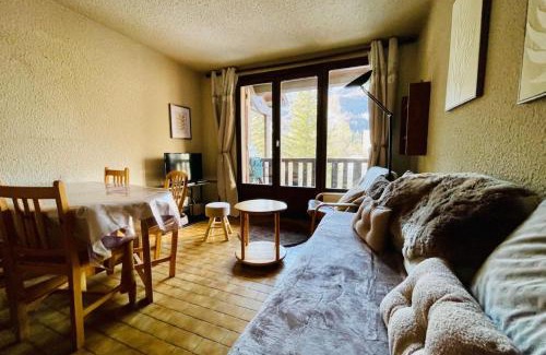 La Salle-les-Alpes Apartment | Charmant logement familial à La Salle-les-Alpes