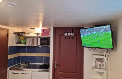 Deville-les-Rouen Apartment | Charmant logement à Déville proche université