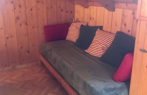Praz-sur-Arly Ski Chalet | Charmant Mazot au Centre du Village. Découvrez Notre Cocon !