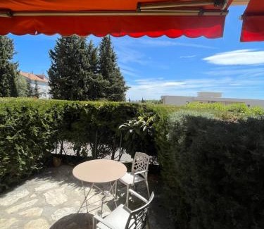 Vence Apartment | Charmant Studio avec terrasse et parking à Vence