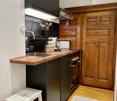 Exincourt Apartment | Charmant studio dans Château du XXème