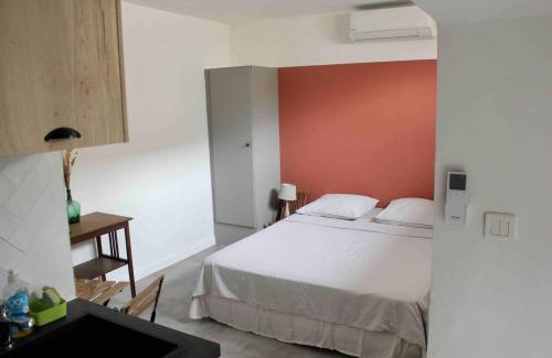 Avignon City Centre Apartment | Charmant studio - Palais des Papes