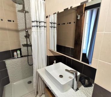 Aix-les-Bains City Center Apartment | Charmant studio proche du centre et des thermes
