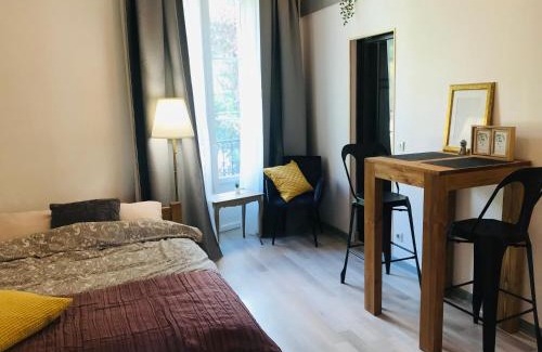 Aix-les-Bains City Center Apartment | Charmant studio proche du centre et des thermes