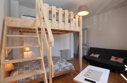 Mont-Dore Apartment | Charmant T1 Mont-Dore, 400m des Thermes, équipé pour 4 pers. - FR-1-608-132