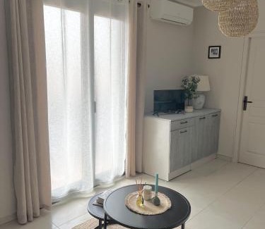 Propriano Apartment | Charmant T2 lumineux avec terrasse