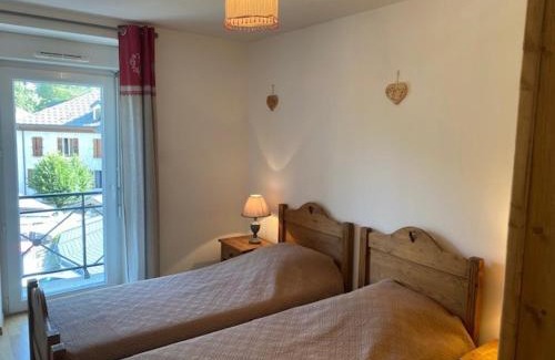 Brides-les-Bains Apartment | Charmant T3 à Brides-les-Bains - Résidence Moderne Proche Télécabine et Thermes - FR-1-512-148