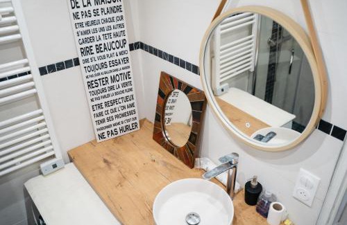 Saint-Denis Apartment | Charmant T3 Paris Stade de France