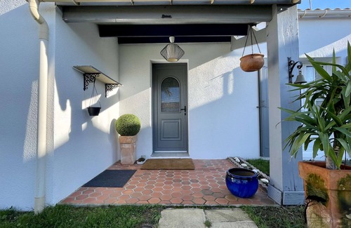 Saint-Pierre-d'Oleron Villa | Charmante Villajacuzziproche Centre