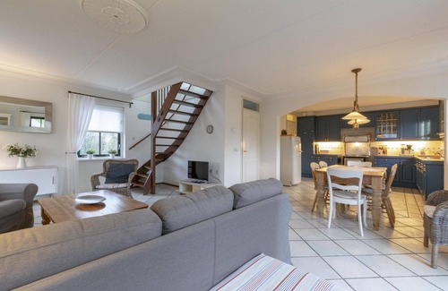 Callantsoog House | Charmante Villa Voor 6 Personen in Park De Buitenplaats in Callantsoog, Vlakbij Strand en Zee!