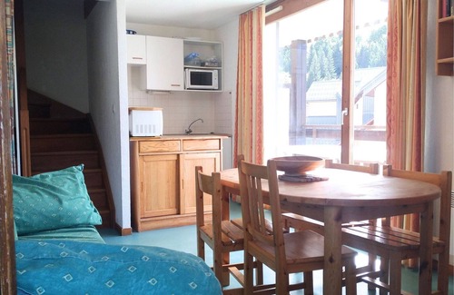 Saint-Francois-Longchamp Apartment | Charming 3-room duplex for 8, balcony, center location